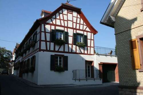 Foto - Haus zum Kaufen in Bodenheim 1.049.000,00 € 345.44 m²