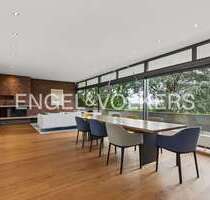Haus zum Mieten in Bergisch Gladbach 3.280,00 € 285 m²