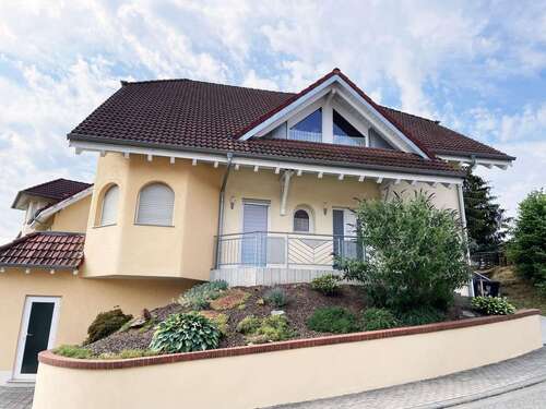 Foto - Haus zum Kaufen in Queidersbach 595.000,00 € 290 m²