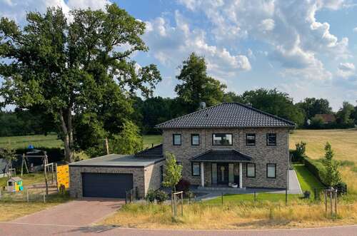 Foto - Haus zum Kaufen in Lilienthal 938.000,00 € 220.6 m²