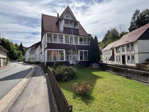 Foto - Haus zum Kaufen in Bad Grund (Harz) 225.000,00 € 412 m²