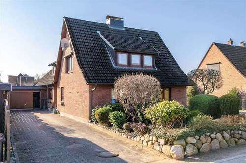 Foto - Haus zum Kaufen in Trittau 649.000,00 € 220 m²