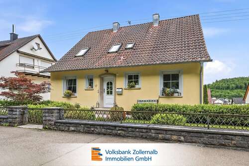 Foto - Haus zum Kaufen in Albstadt 270.000,00 € 146 m²