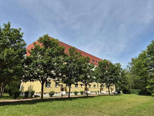 Foto - Wohnung zum Kaufen in Dessau-Roßlau 35.000,00 € 56.56 m²