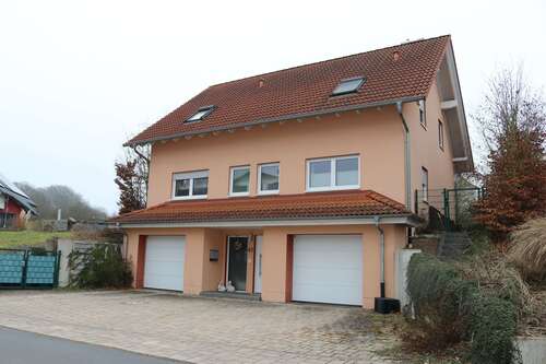 Foto - Haus zum Kaufen in Staufenberg 495.000,00 € 136 m²