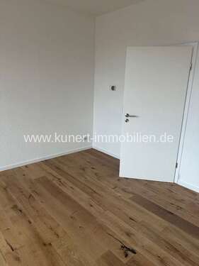 Foto - Wohnung zum Mieten in Halle 533,00 € 65 m²