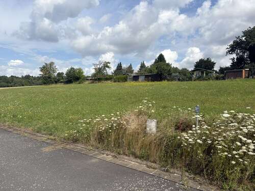 Foto - Grundstück zu verkaufen in Neustadt in Sachsen 95.000,00 € 1005 m²