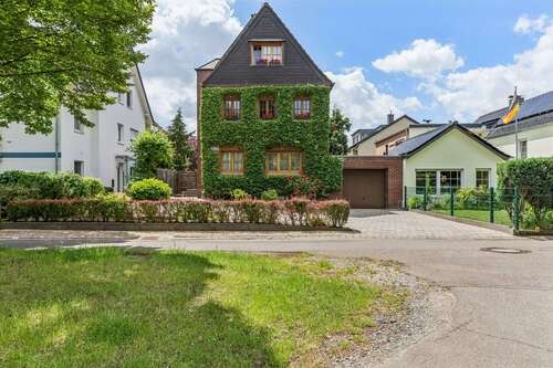 Foto - Haus zum Kaufen in Dormagen 585.000,00 € 120 m²