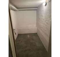 Garage zu vermieten in Bremen 65,00 € 6 m²