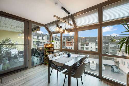 Foto - Wohnung zum Kaufen in Düsseldorf 280.000,00 € 71.8 m²