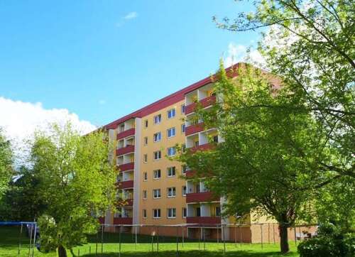 Foto - Wohnung zum Mieten in Limbach-Oberfrohna 295,00 € 54.87 m²