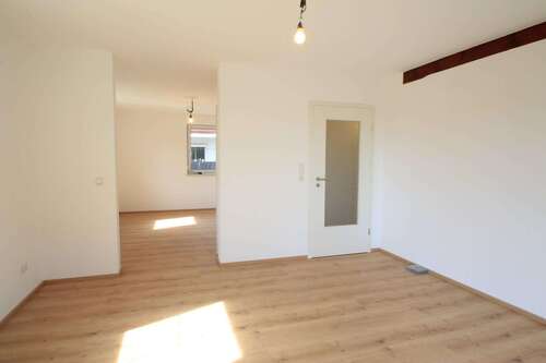 Foto - Wohnung zum Mieten in Krumbach 880,00 € 76.68 m²