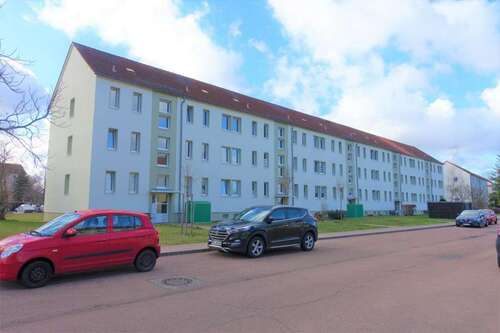 Foto - Wohnung zum Mieten in Braunsbedra 274,00 € 45.59 m²
