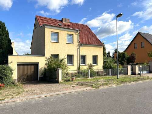 Foto - Haus zum Kaufen in Muldestausee Schlaitz 98.000,00 € 132.35 m²
