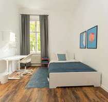 WG-Zimmer in Berlin 650,00 € 14 m²