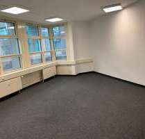 Büro in Grasbrunn 3.144,00 € 483 m²