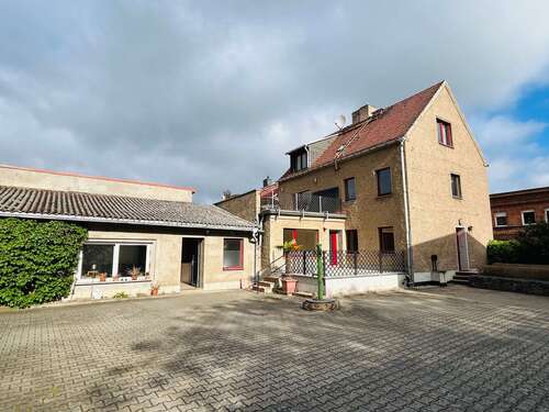 Foto - Haus zum Kaufen in Putlitz 198.000,00 € 175 m²