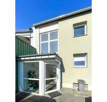 Büro in Langenfeld (Rheinland) 1.320,00 € 154 m²