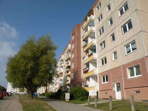 Foto - Wohnung zum Mieten in Stralsund 296,00 € 51.93 m²
