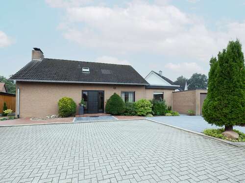 Foto - Haus zum Kaufen in Lotte 429.000,00 € 139.07 m²