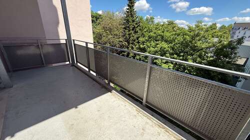 Foto - Wohnung zum Mieten in Chemnitz 990,00 € 141 m²
