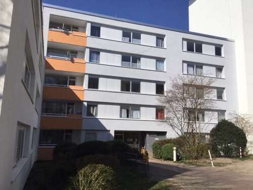 Foto - Wohnung zum Mieten in Kreuztal 451,40 € 79.41 m²