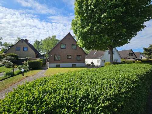 Foto - Haus zum Kaufen in Hamburg-Lurup 950.000,00 € 190.17 m²