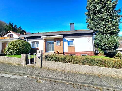 Foto - Haus zum Kaufen in Kaiserslautern 499.000,00 € 392 m²