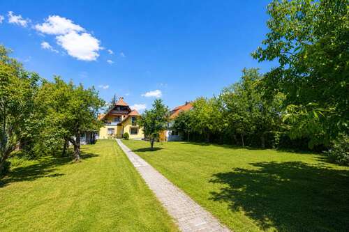 Foto - Haus zum Kaufen in München Obermenzing 1.650.000,00 € 200 m²