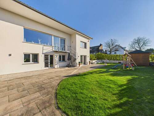 Foto - Haus zum Kaufen in Wiesbaden 1.985.000,00 € 294.97 m²