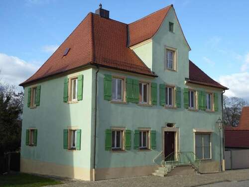 Foto - Haus zum Kaufen in Ellingen 290.000,00 € 180 m²