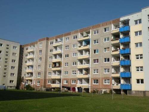 Foto - Wohnung zum Mieten in Stralsund 330,77 € 60.14 m²