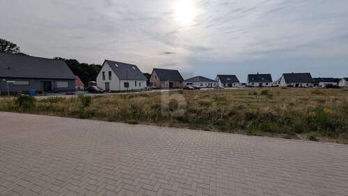 Foto - Grundstück zu verkaufen in Osloß 185.000,00 € 758 m²