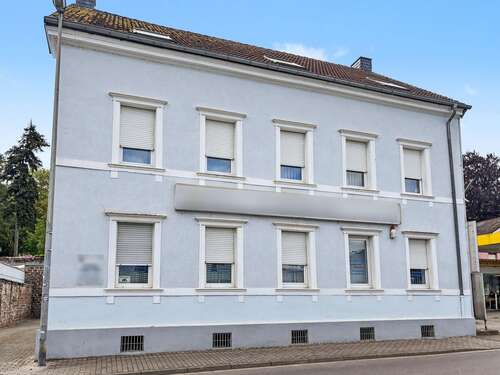 Foto - Haus zum Kaufen in Zweibrücken 445.000,00 € 329.11 m²