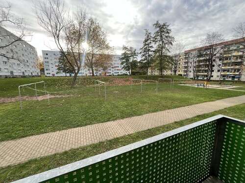 Foto - Wohnung zum Mieten in Chemnitz 360,00 € 66.82 m²