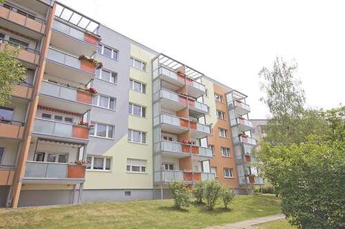 Foto - Wohnung zum Mieten in Halle (Saale) 395,00 € 60.73 m²