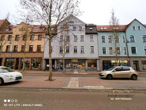 Foto - Wohnung zum Mieten in Bitterfeld-Wolfen 910,00 € 130 m²