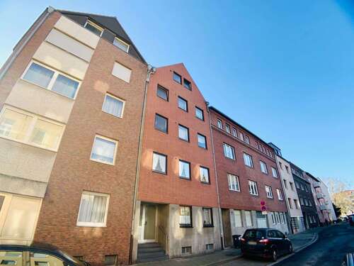 Foto - Haus zum Kaufen in Neuss 729.000,00 € 329 m²
