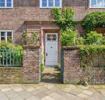 Haus zum Kaufen in Düsseldorf - Oberkassel 2.950.000,00 € 312 m²