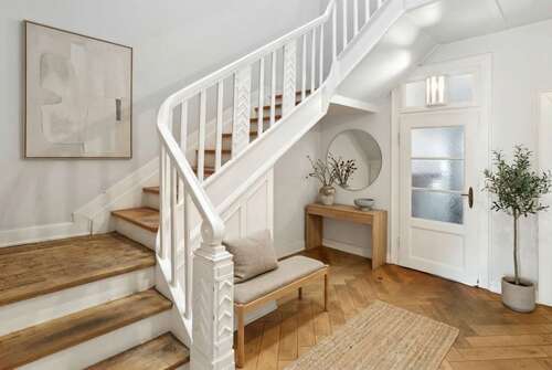 Foto - Haus zum Kaufen in Düsseldorf - Oberkassel 2.950.000,00 € 312 m²