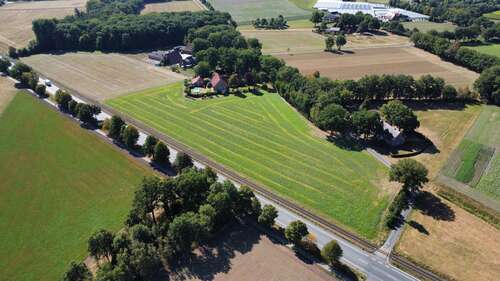 Foto - Haus zum Kaufen in Herzebrock-Clarholz 850.000,00 € 180 m²
