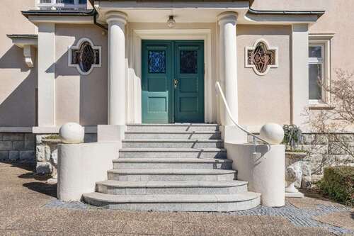 Foto - Wohnung zum Kaufen in Baden-Baden 1.455.000,00 € 227 m²