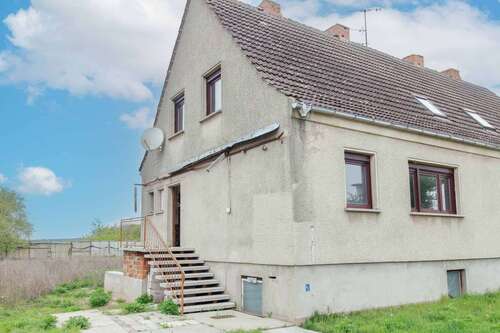 Foto - Haus zum Kaufen in Klötze 26.500,00 € 103.14 m²