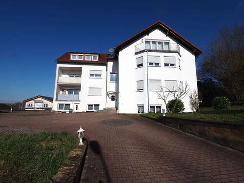 Foto - Wohnung zum Kaufen in Zweibrücken 220.000,00 € 141 m²