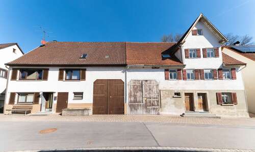 Foto - Haus zum Kaufen in Haiterbach 289.000,00 € 110 m²
