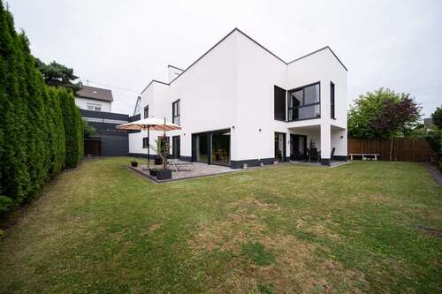 Foto - Haus zum Kaufen in Plaidt 669.000,00 € 185 m²