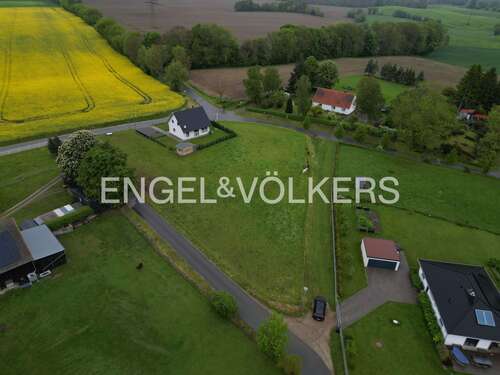 Foto - Grundstück zu verkaufen in Laage OT Pölitz 80.000,00 € 3024 m²