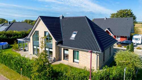 Foto - Haus zum Kaufen in Horstedt 649.000,00 € 195 m²