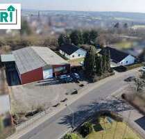 Haus zum Kaufen in Fernwald Steinbach 999.900,00 € 270 m² - Fernwald / Steinbach