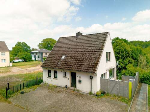 Foto - Haus zum Kaufen in Bad Schwartau 387.500,00 € 120.34 m²